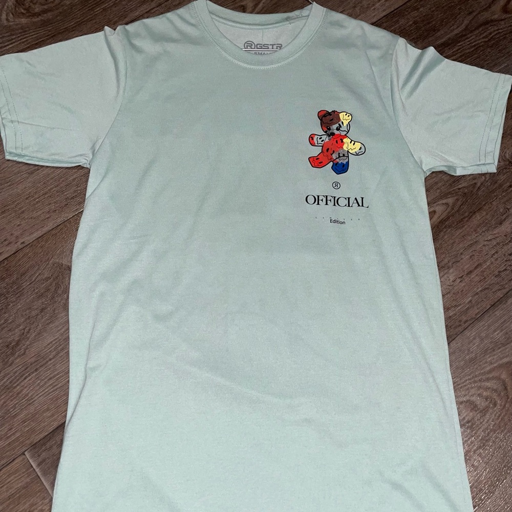 Light Green Short Sleeve Tee with Graphic Design
